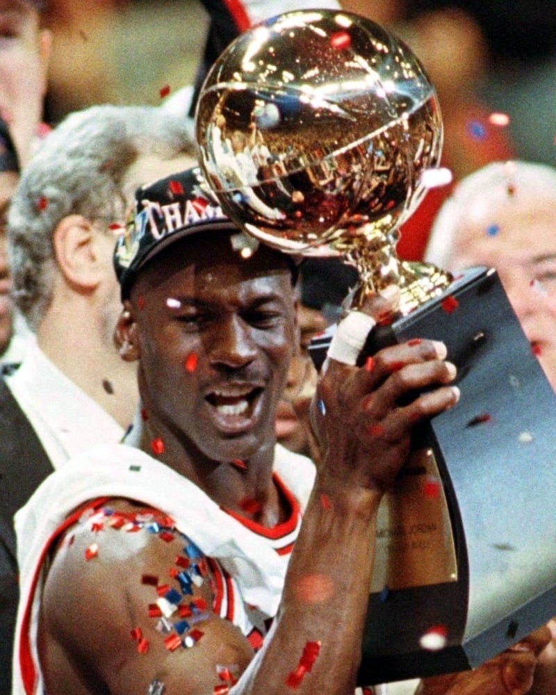 50+ Moments and Stats That Prove Michael Jordan is the GOAT – Page 35